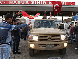 Kobani'ye "Biji Serok Obama" Sloganı İle Yolladılar