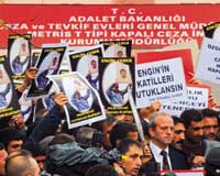 Zaman "provokasyon" alarmını seviyor!