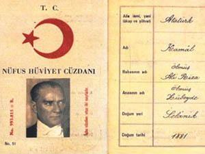 Kemal Öz'ün Kamal Atatürk'e Tebdili