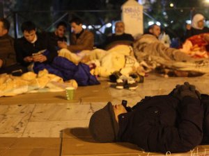 Yunanistan'da Suriyeli Sığınmacılar Eylem Yapıyor