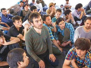 6 Bin Uygur Türkü Ölümün Kıyısında