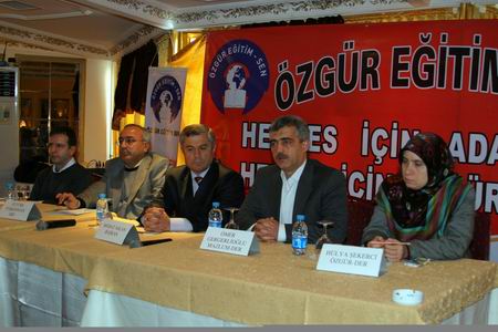 “Zorba Eğitim Sistemine Karşı Ayağa Kalkmalıyız”