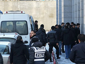 14 Polise Tutuklama Talebi
