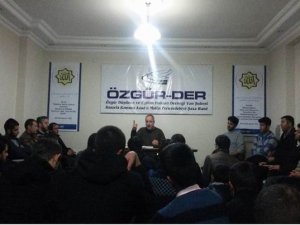 Van'da "İslami Mücadelede Gerekli Nitelikler" Semineri