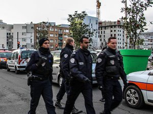 Fransa’da Faslı Bir Genç Öldürüldü