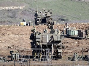 İsrail Kuzey Sınırına Asker Yığıyor