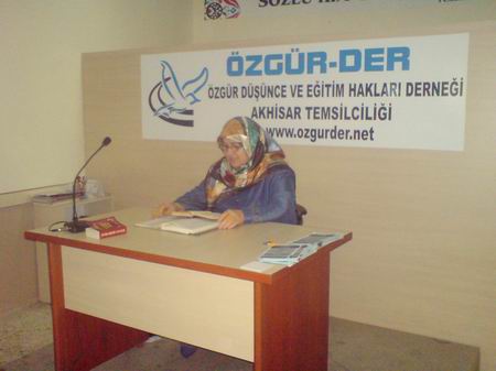 Özgür-Der Akhisar’da “Hz. Aişe” Semineri
