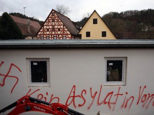 Almanya'da Mülteci Yurtlarına Saldırılar 3 Kat Arttı