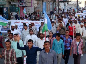 Yemen'de Husi Karşıtı Gösteriler Sürüyor