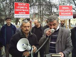Akyazı'da 98. başörtüsü eylemi