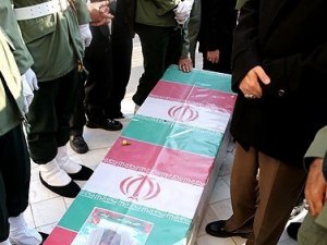 İran'ın 3 Günde 2 Komutanı Dera'da Öldürüldü