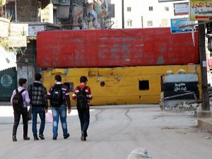Halep Halkını Keskin Nişancılardan Otobüsler Koruyor (FOTO)