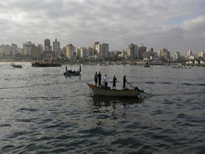 Darbeci Mısır Yönetimi Gazzeli Balıkçılara Ateş Açtı