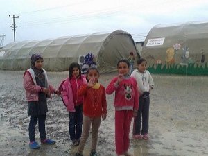 Sivas’tan Suriye Mülteci Kampına Yardım Eli!