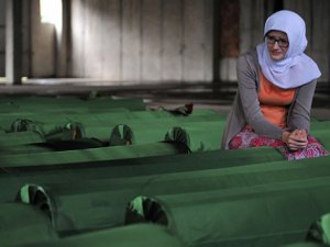 "Srebrenitsa Soykırımı"nı Unutmadılar
