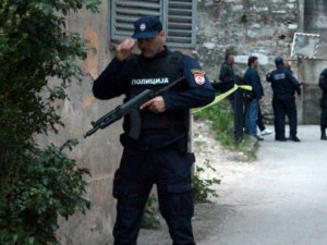 Bosna'da Sırp Polis Karakoluna Saldırı