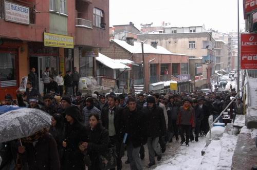 Hakkari’de Gazze Katliamı Lanetlendi
