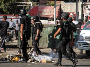 Mısır'da Silahlı Saldırılarda 4 Polis Öldü