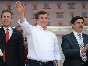 "HDP Milletle Kendi Arasına Uçurum Açıyor"