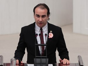 Türkeş'in Oğlu AK Parti'den İstifa Etti