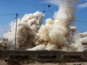 Mısır'da Bomba Yüklü Araç Patladı
