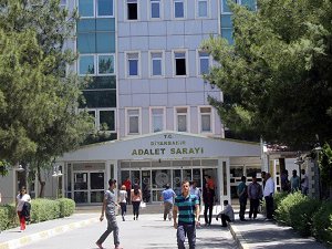 Diyarbakır'da 3 Tutuklu Adliye Binasında Firar Etti
