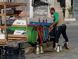 Akaryakıt Sıkıntısı Suriyelilerin Çilesini Katlıyor