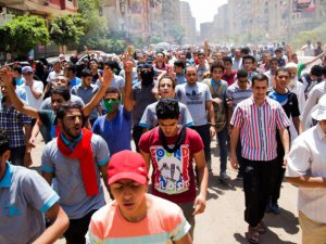 Kahire'de Darbe Protestosuna Cunta'dan Kanlı Müdahale