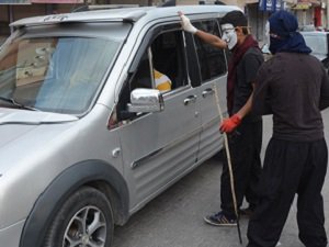 PKK Nusaybin'de Yol Kesip Kimlik Kontrolü Yaptı