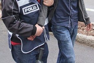 Diyarbakır'da 2 Kişi Tutuklandı