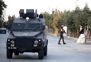 İstanbul-Esenyurt'ta Polis Merkezine Silâhlı Saldırı!