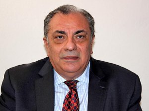 Türkeş Bakanlık Teklifini Kabul Etti