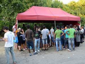 Avusturya 5 Bin Sığınmacıya Bakamıyor