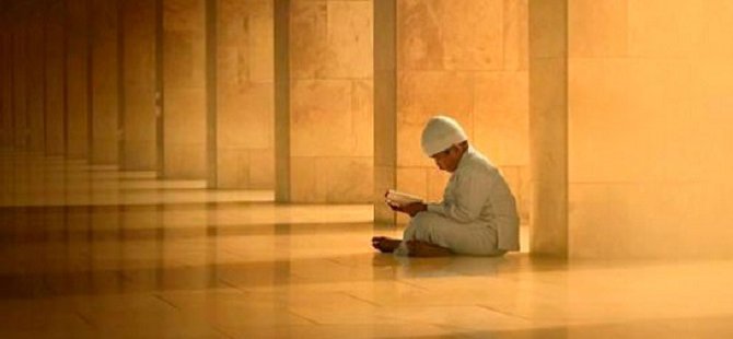 İslam'ı yaşama konusunda sadece gençler mi kusurlu?