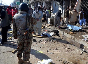Pakistan'da Silahlı Saldırı Düzenleyen 6 Kişi Öldürüldü