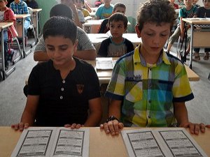 Hatay'da Suriyeli Çocuklara Kur'an Kursu