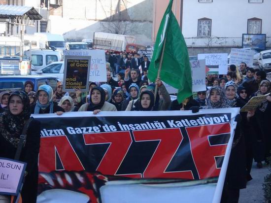 “Küresel İntifada” Çağrısı Niksar’da Yankılandı!