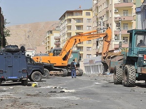 Silvan'da 3 Mahallede Sokağa Çıkma Yasağı İlan Edildi