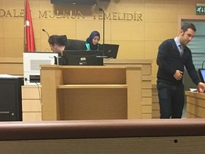 Türkiye'nin İlk Başörtülü Hâkimi