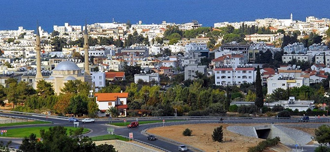 Rum Kesiminin Enosis Kararı Kıbrıs'ta Barışı Tehdit Ediyor