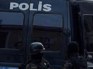 MLKP Üyesi 3 Bombacı Patlayıcıyla Yakalandı