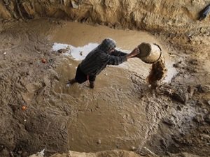 Mısır Tünele Su Pompaladı: 21 Filistinliye Ulaşılamıyor