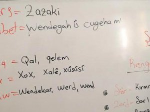 ‘Gece Lambası’nın Işığında Zazaca...