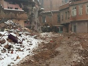 PKK'lılar Birçok Evi Kullanılamaz Hale Getirdi