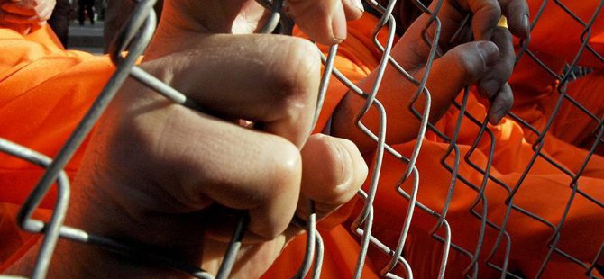 Guantanamo'daki 9 Tutuklu Suudi Arabistan'a Gönderildi