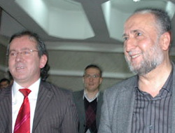 TCK 301 ve İLKAV davaları ertelendi