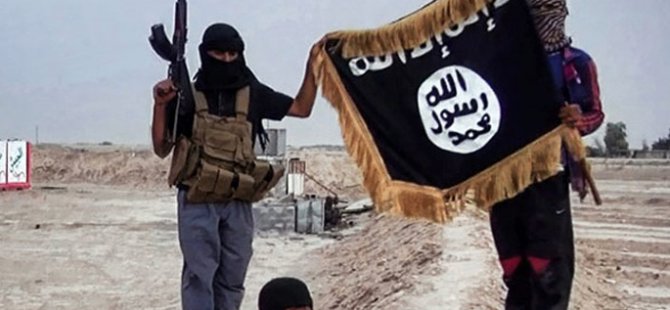 IŞİD Vahşeti; İki Askeri Katlettiği Videoyu Yayınladı!