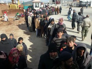 İMKANDER Suriyeli Sığınmacılara Acil Yardım Ulaştırdı
