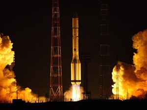 Uzay Aracı Soyuz Baykonur'dan Fırlatıldı