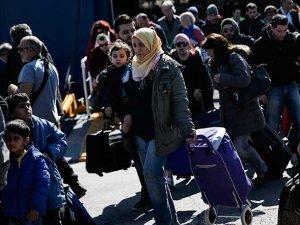 Avrupa Mülteci Sınavında Bocalamaya Devam Ediyor